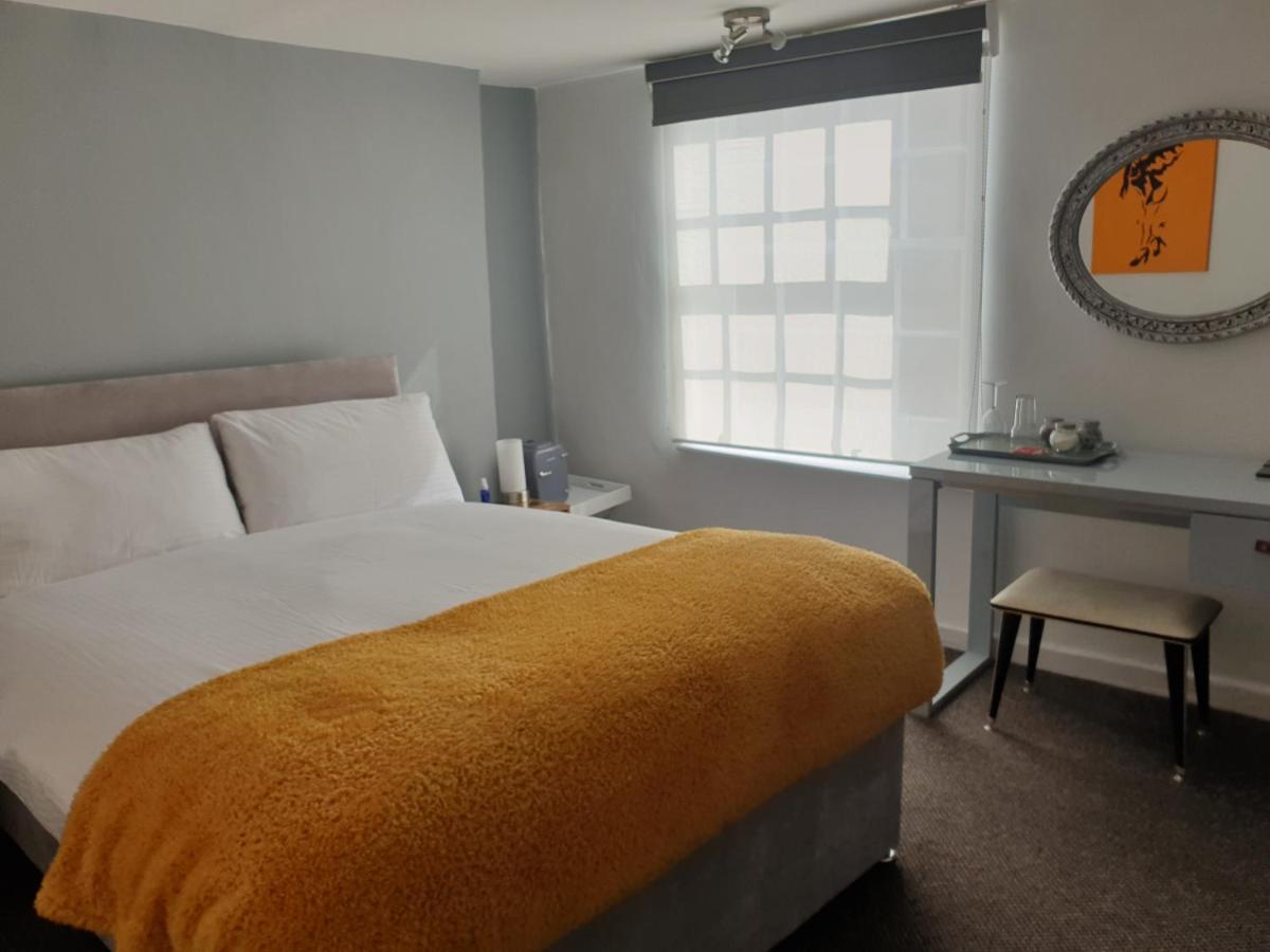 Carpenters Arms Hotel Бостън Екстериор снимка